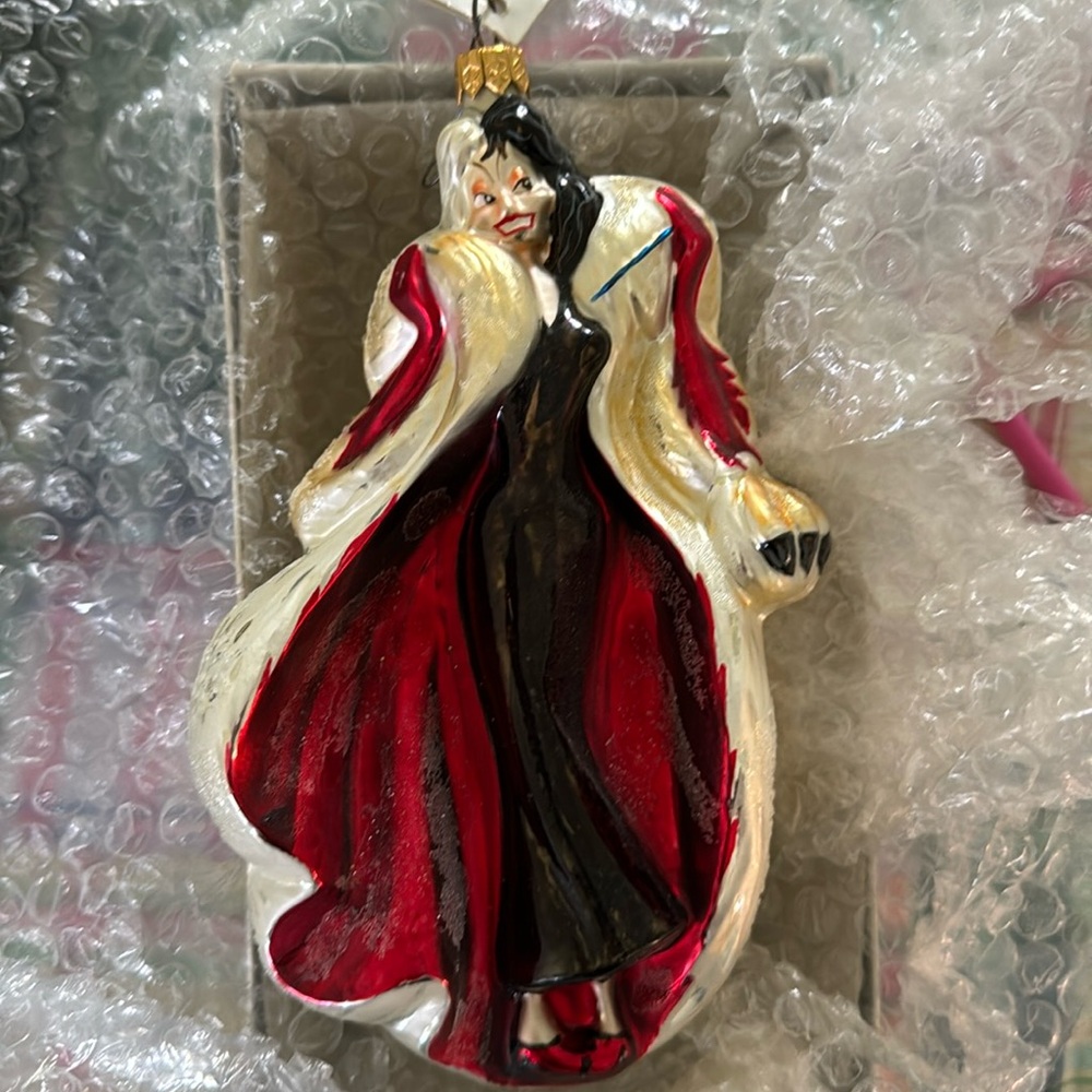 Disney Cruella de Vil ornament